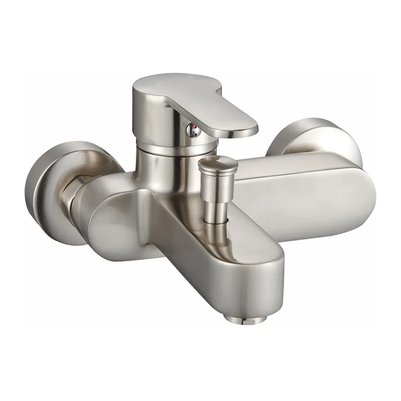 Wandgemonteerde vloerbadkraan